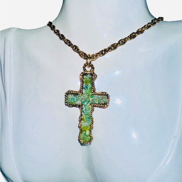 47-25 Preloved Vintage Reversible Two (2)-Way Cross Pendant Necklace - Picture 5 of 5